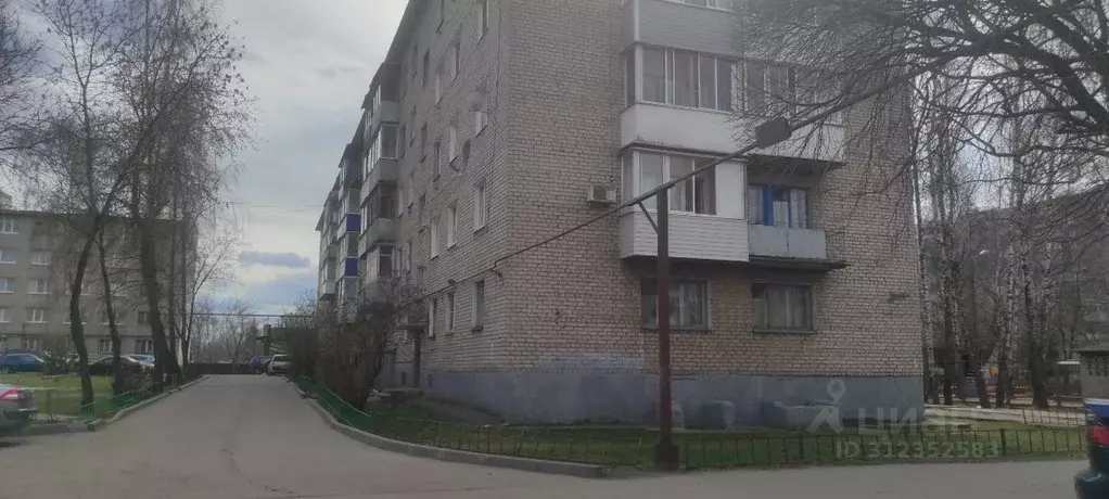 2-к кв. Псковская область, Великие Луки ул. Дружбы, 5к1 (44.0 м) - Фото 1