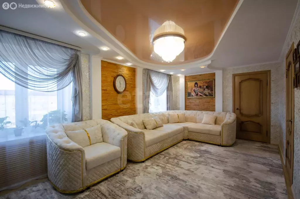 3-комнатная квартира: Тюмень, улица Революции, 181 (121.2 м) - Фото 2