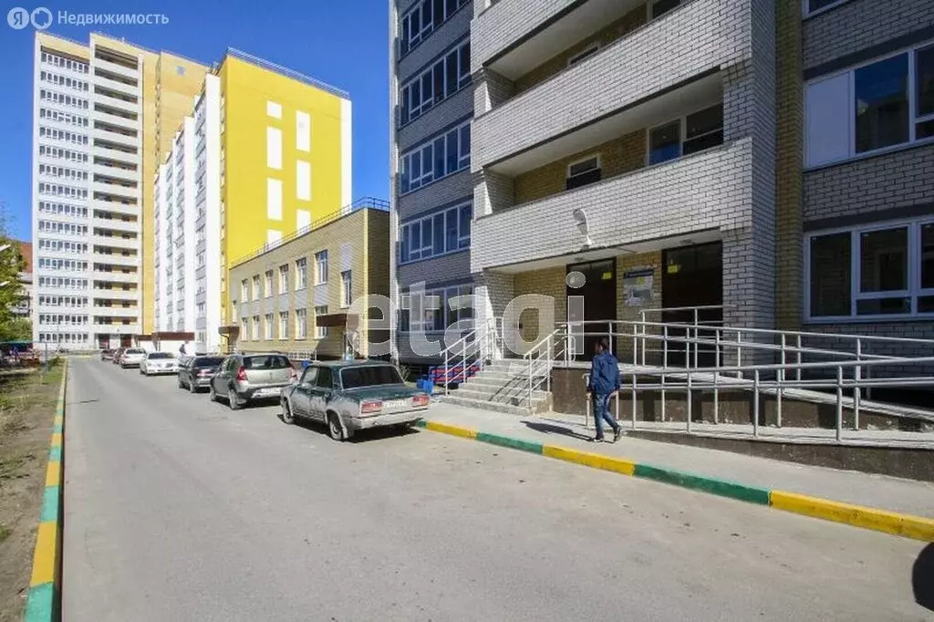 1-комнатная квартира: Тюмень, улица Елизарова, 12 (32.1 м) - Фото 2