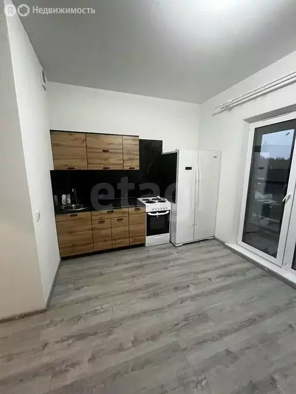 Квартира-студия: посёлок Западный, микрорайон Притяжение, улица имени ... - Фото 1