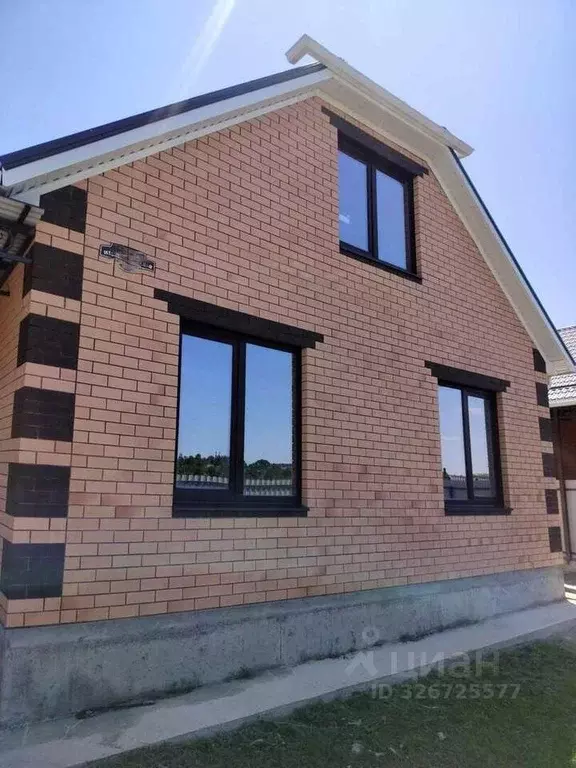 Дом в Краснодарский край, Северский район, Черноморское городское ... - Фото 1