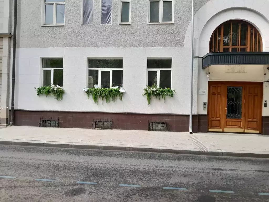 Помещение свободного назначения в Москва Большой Козихинский пер., ... - Фото 1