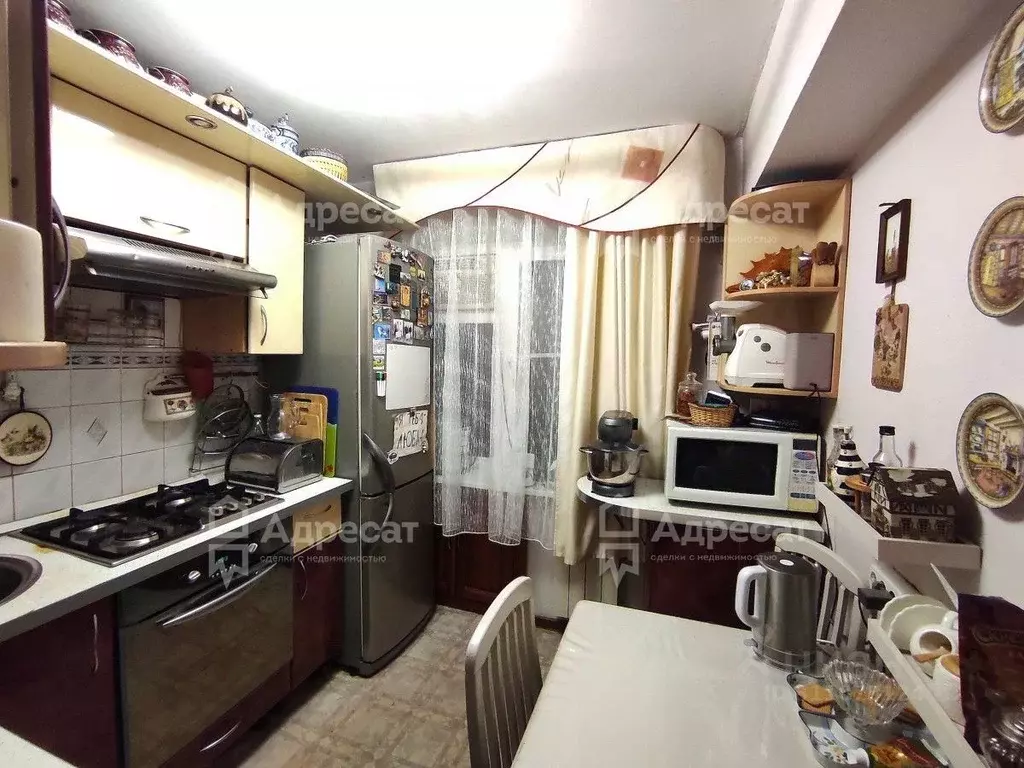 3-к кв. Волгоградская область, Волгоград ул. Таращанцев, 35 (54.9 м) - Фото 0
