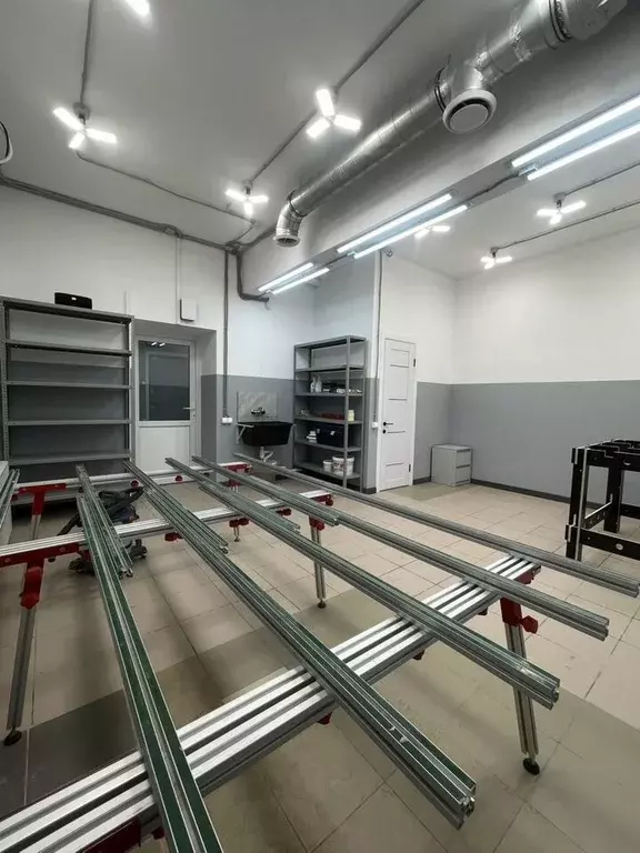 Производственное помещение в Свердловская область, Екатеринбург ул. ... - Фото 1