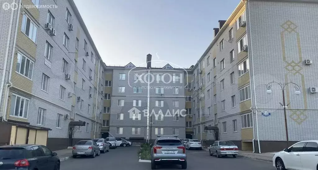 1-комнатная квартира: Элиста, 10-й микрорайон, 133 (46.8 м) - Фото 1