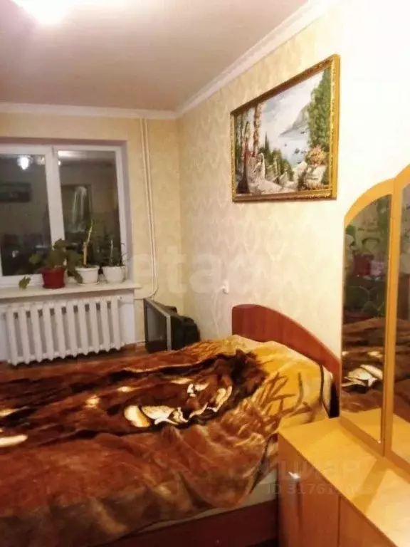 3-к кв. Крым, Симферопольский район, Молодежное пгт ул. Строителей ... - Фото 0