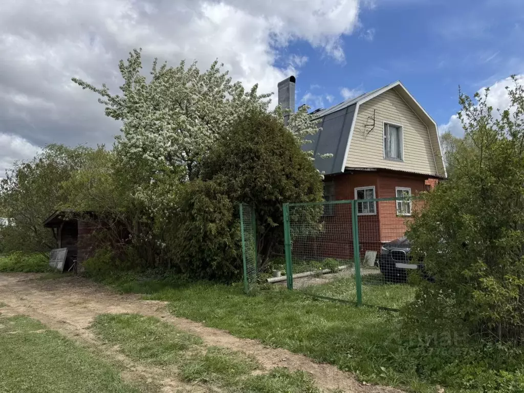 Дом в Калужская область, Жуковский район, Тарутино с/пос, д. Троица 11 ... - Фото 0