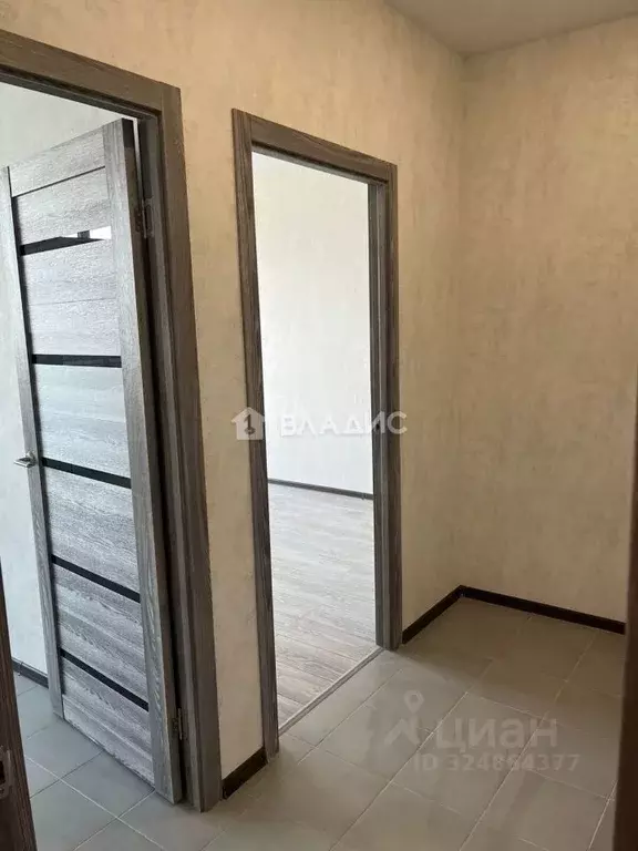 1-к кв. Волгоградская область, Волгоград ул. Грибанова, 1 (32.1 м) - Фото 1