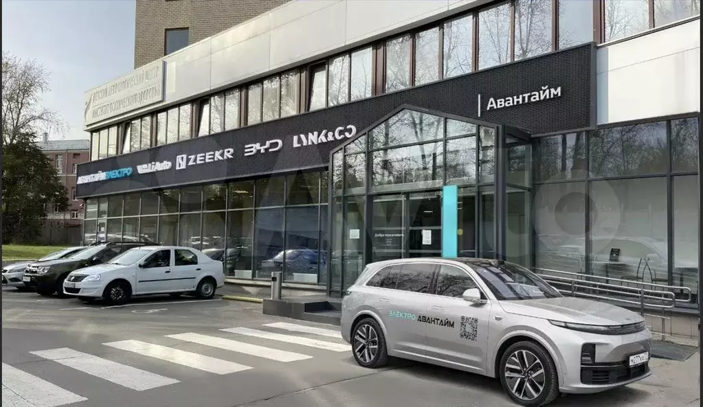 Продажа Автосалона на Д.Ульянова - 2994,0 м - Фото 0