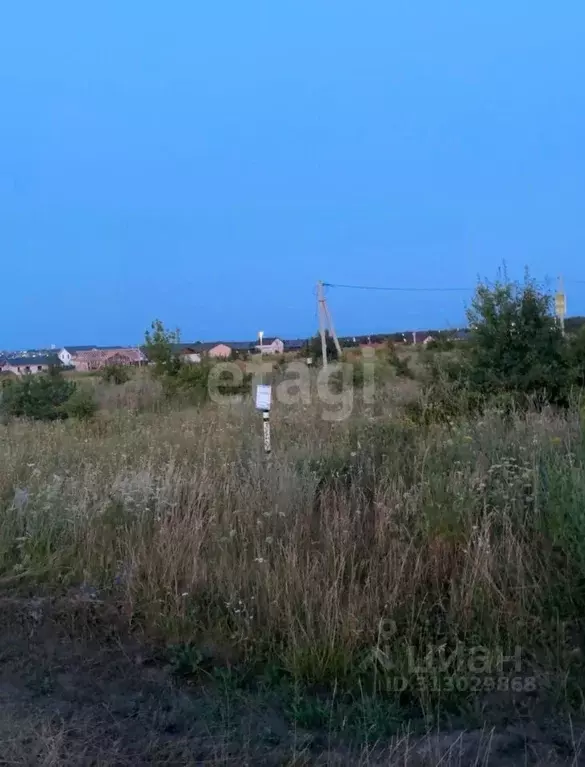 Участок в Курская область, Курский район, Моковский сельсовет, д. 1-я ... - Фото 1