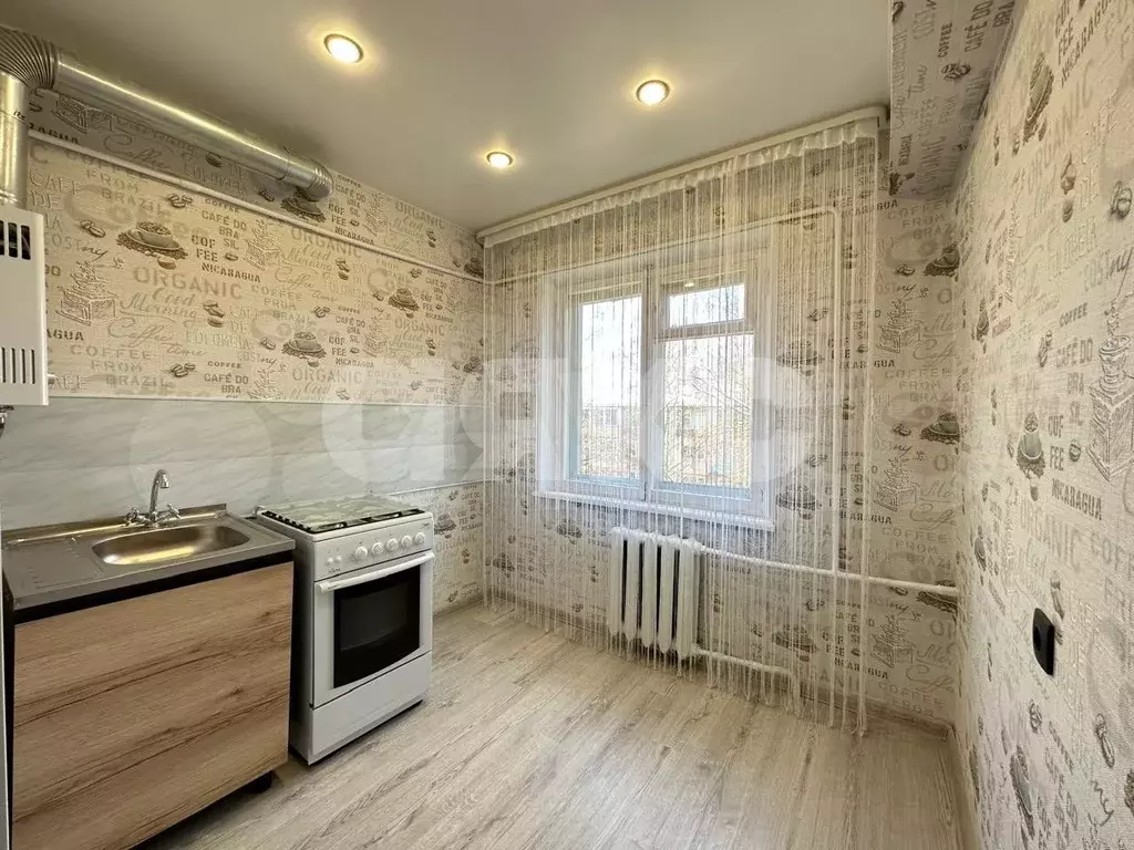 2-к. квартира, 39 м, 5/5 эт. - Фото 0