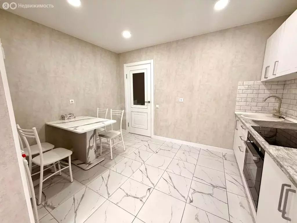 1-комнатная квартира: Энгельс, Вокзальная улица, 50 (39.1 м) - Фото 2