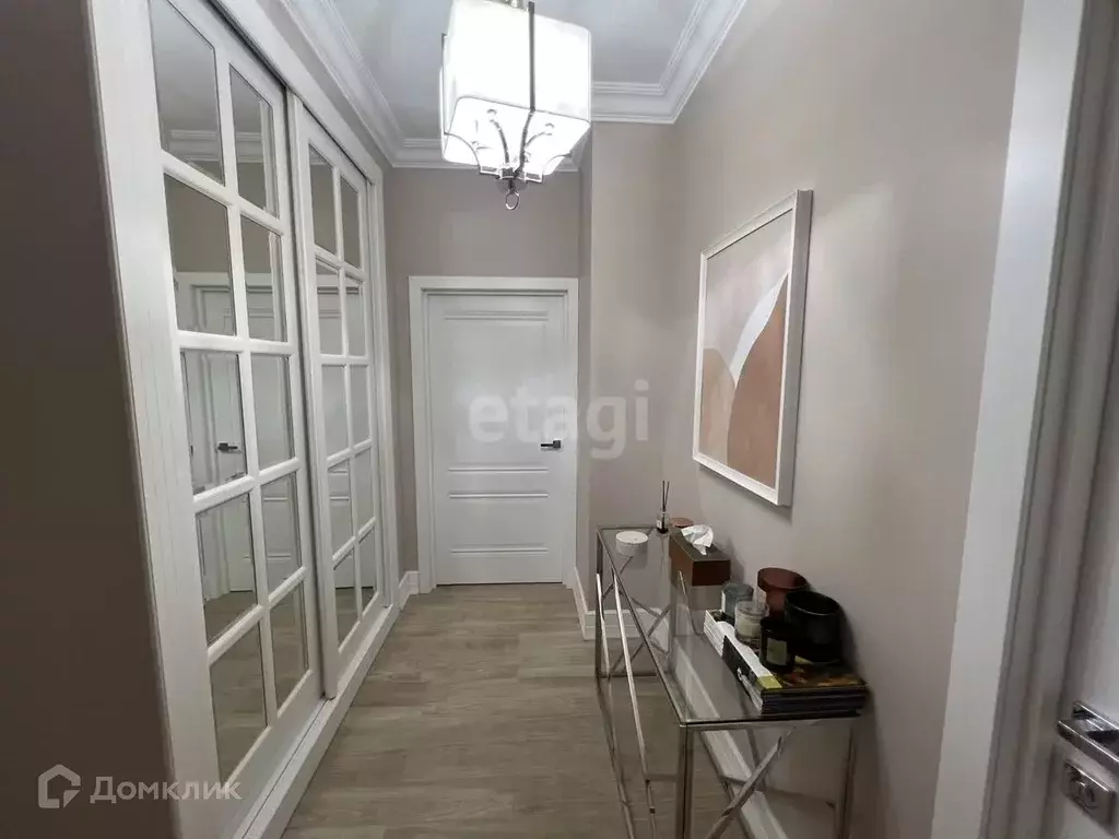 Продаётся 2-к квартира, 65.9 м - Фото 0