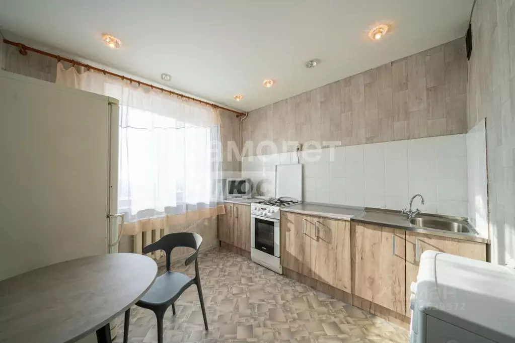 2-к кв. Хабаровский край, Хабаровск ДОС кв-л, 77 (50.4 м) - Фото 0