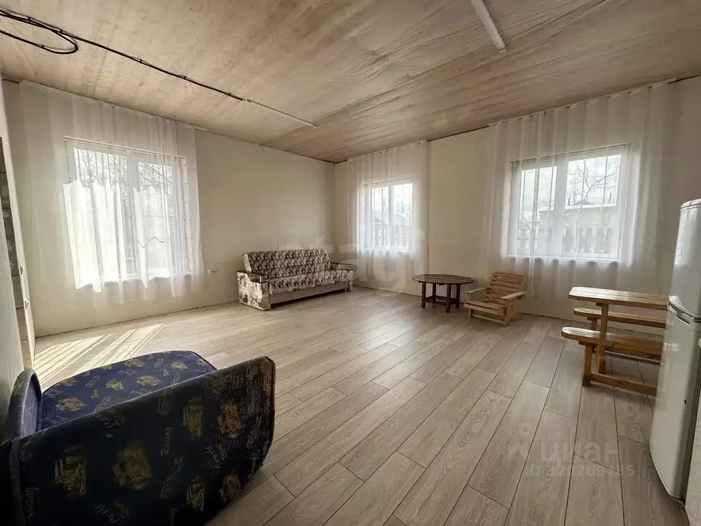 Дом в Пермский край, Бардымский район, с. Сараши ул. Мичурина (130 м) - Фото 1