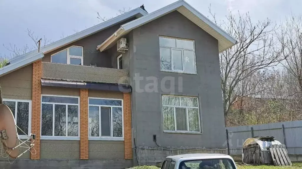 Дом в Приморский край, Артем ул. Агеева, 11/2 (197 м) - Фото 0