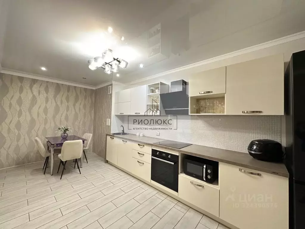 3-к кв. Челябинская область, Магнитогорск ул. Сталеваров, 17/3 (106.3 ... - Фото 2