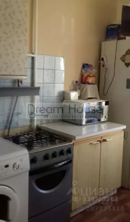 Комната Москва ул. 8-я Соколиной Горы, 18К1 (30.0 м) - Фото 2