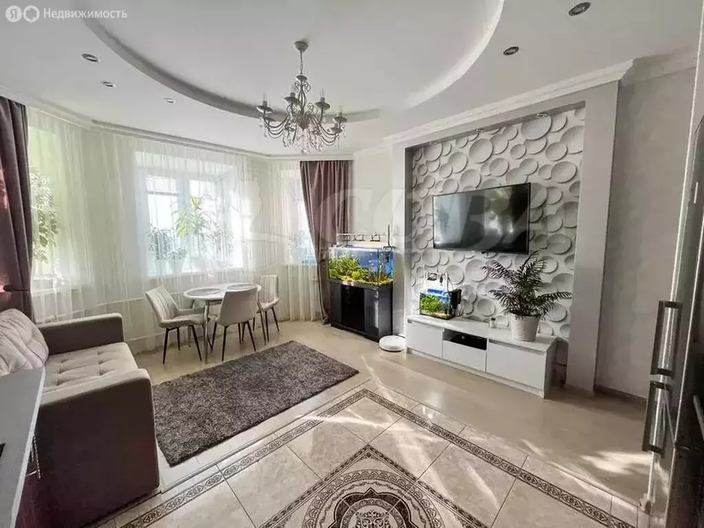 1-комнатная квартира: Тюмень, улица Революции, 228к4 (41 м) - Фото 2