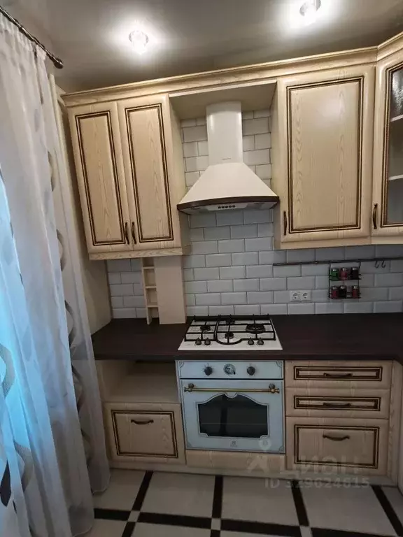 2-к кв. Псковская область, Псков Коммунальная ул., 72 (52.0 м) - Фото 2