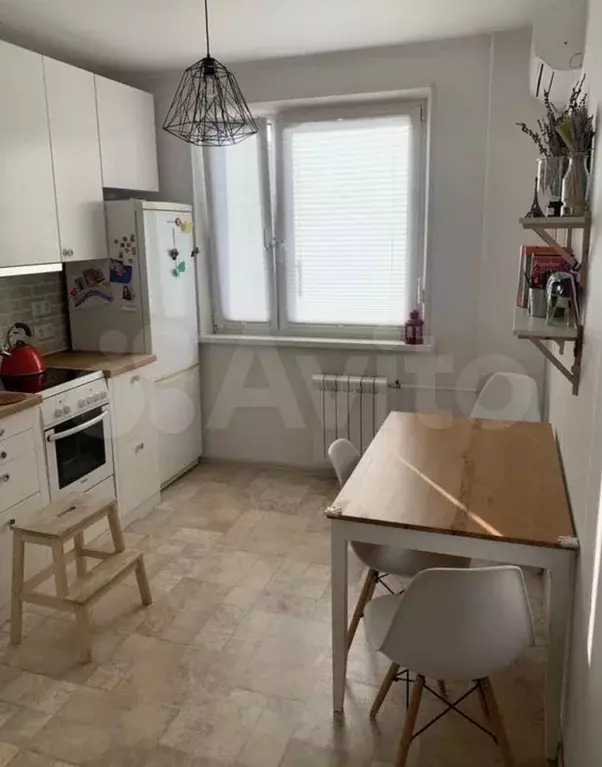 2-к. квартира, 50 м, 2/17 эт. - Фото 0
