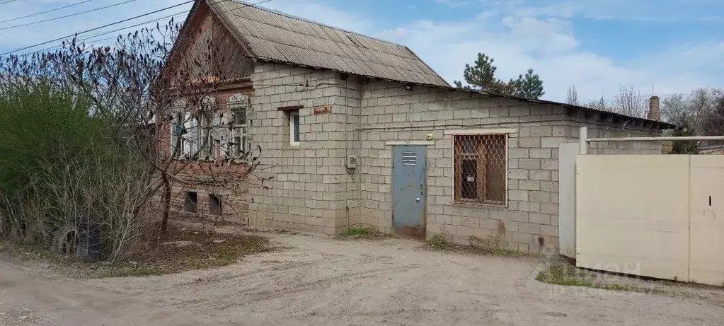 Дом в Волгоградская область, Волгоград Садовая ул., 134 (97 м) - Фото 0