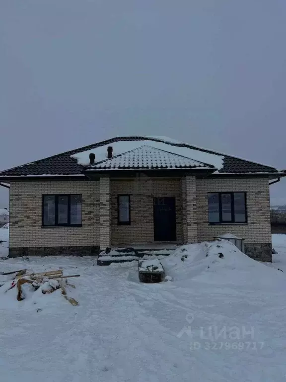 Дом в Белгородская область, Белгород Муравская ул. (100 м) - Фото 1