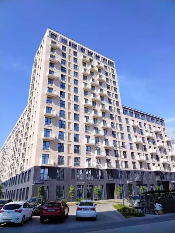 2-к кв. Удмуртия, Ижевск ул. Имени В.С. Тарасова, 7 (50.0 м) - Фото 0