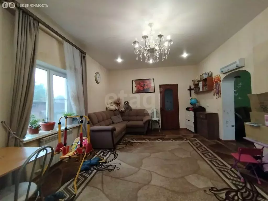 Дом в Калужская область, Малоярославецкий муниципальный округ, ... - Фото 2