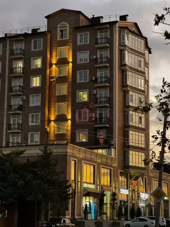 2-к кв. Ставропольский край, Ессентуки ул. Ермолова, 98 (82.0 м) - Фото 0