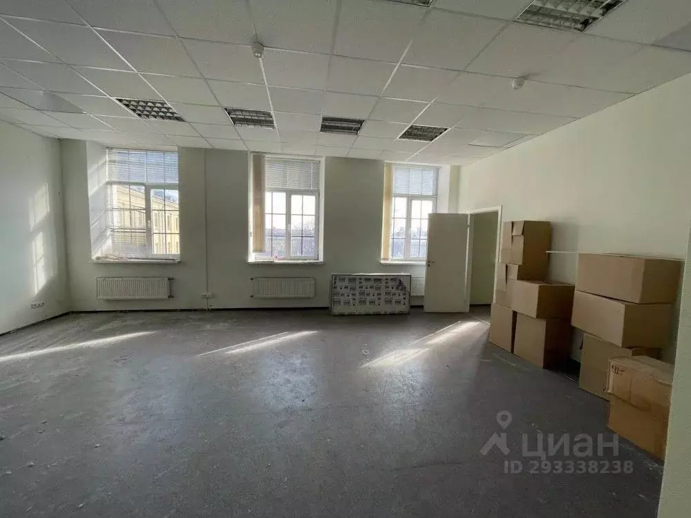 Офис в Санкт-Петербург Курляндская ул., 44 (330 м) - Фото 1
