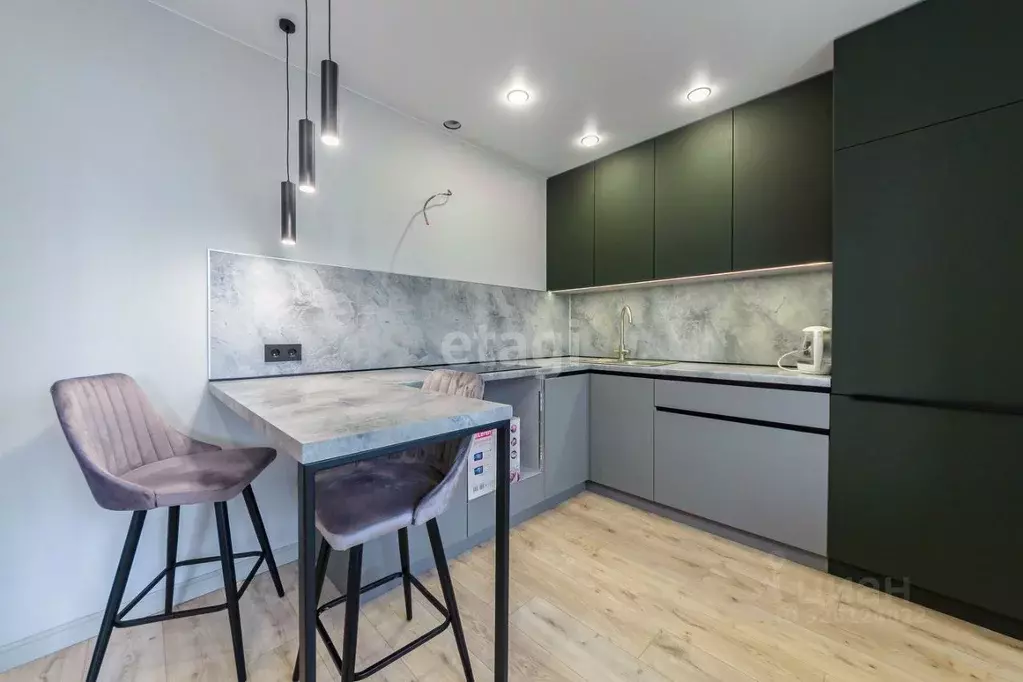 1-к кв. Тюменская область, Тюмень ул. Константина Посьета, 11к1 (41.0 ... - Фото 1