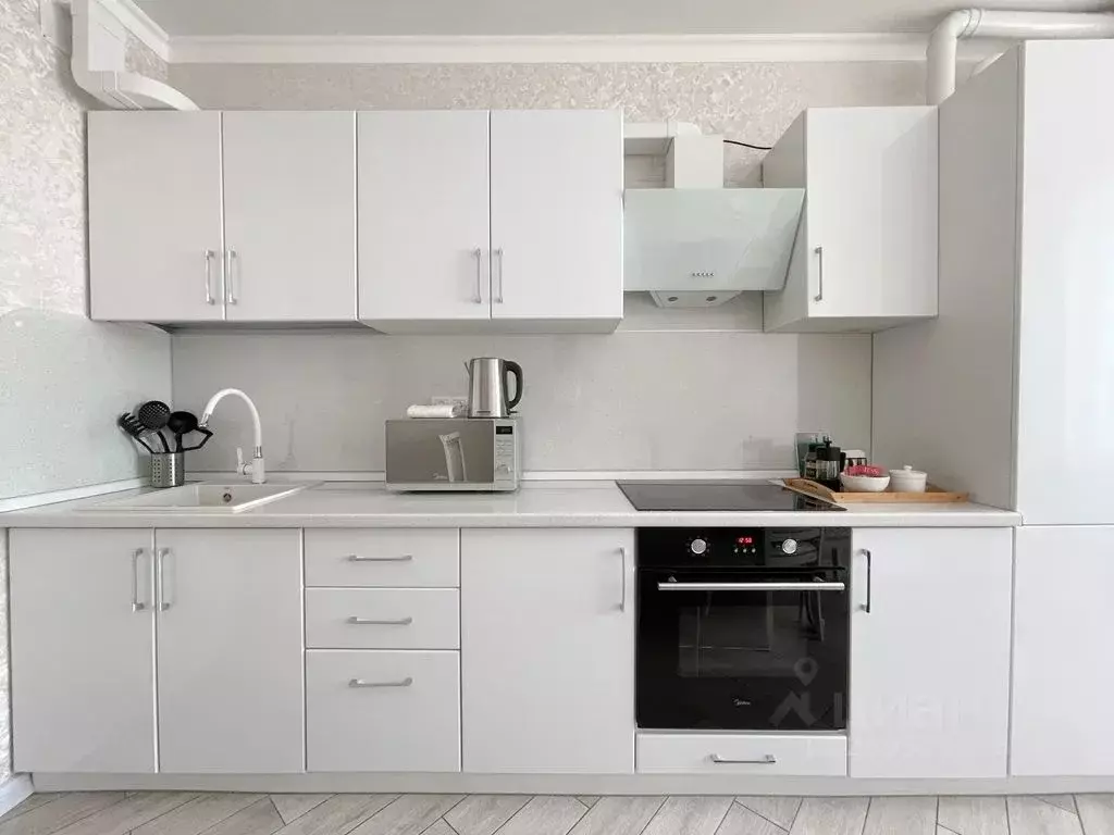 1-к кв. Астраханская область, Астрахань ул. Софьи Перовской, 4 (35.0 ... - Фото 2