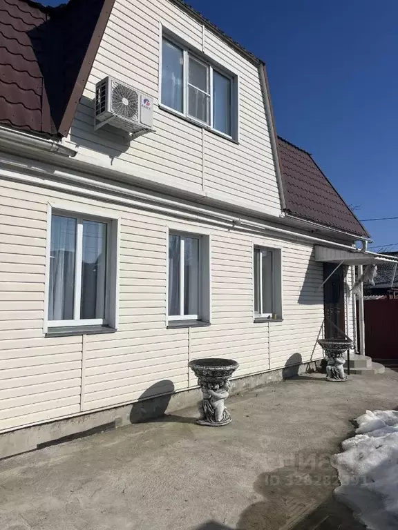 Дом в Курская область, Курск ул. Павлуновского (150 м) - Фото 2