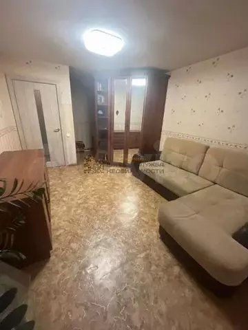 1-к. квартира, 37 м, 9/10 эт. - Фото 0