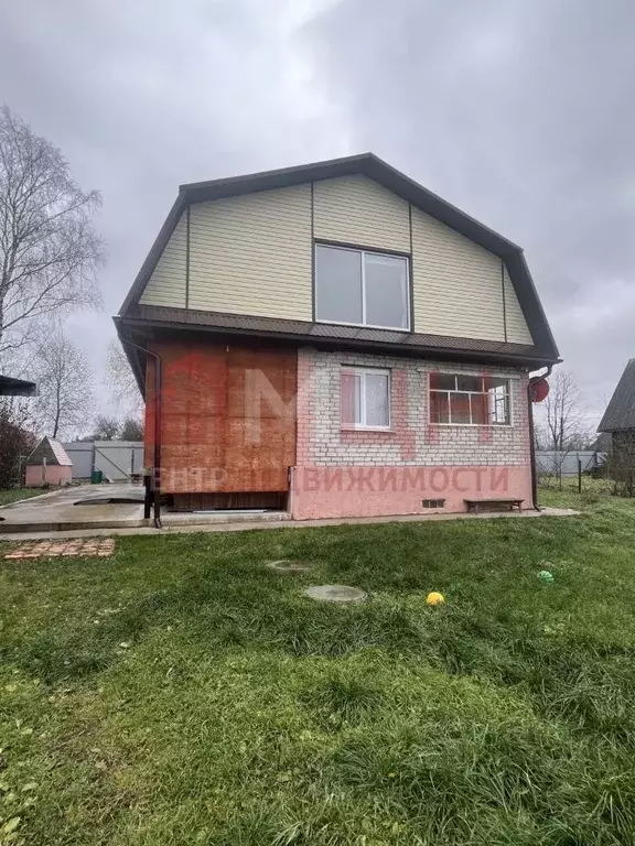 Дом в Тверская область, Конаковский муниципальный округ, д. Марьино  ... - Фото 1