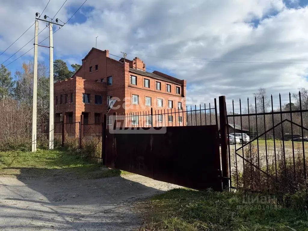 Коттедж в Свердловская область, Екатеринбург 14-й километр Московского ... - Фото 1