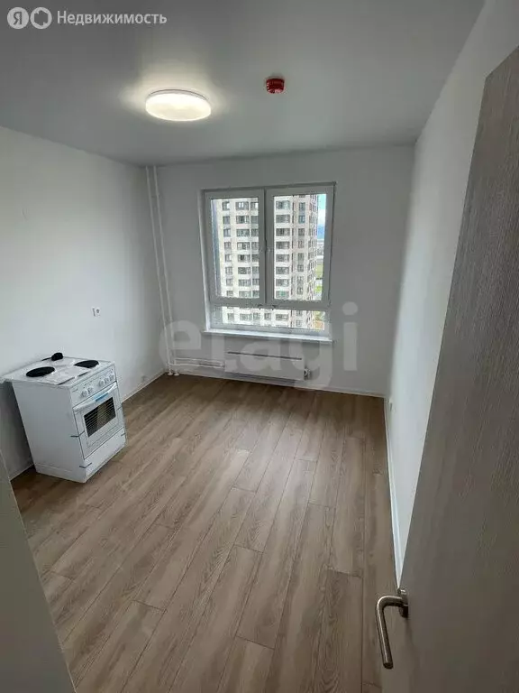 1-комнатная квартира: Южно-Сахалинск, улица имени Владимира ... - Фото 2