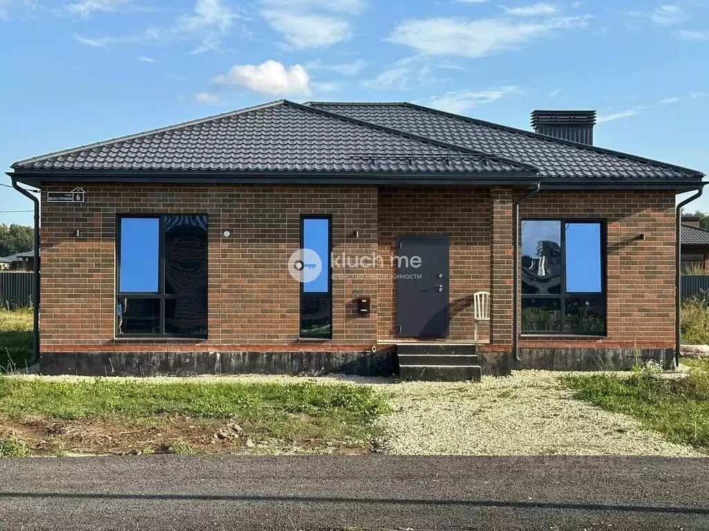 Дом в Татарстан, Лаишевский район, Столбищенское с/пос, с. Столбище ... - Фото 1