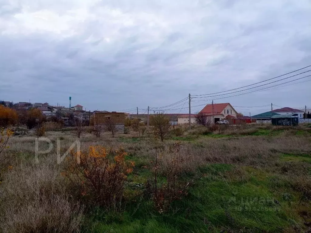 Участок в Крым, Бахчисарайский район, с. Угловое ул. Гунько, 28 (8.0 ... - Фото 1