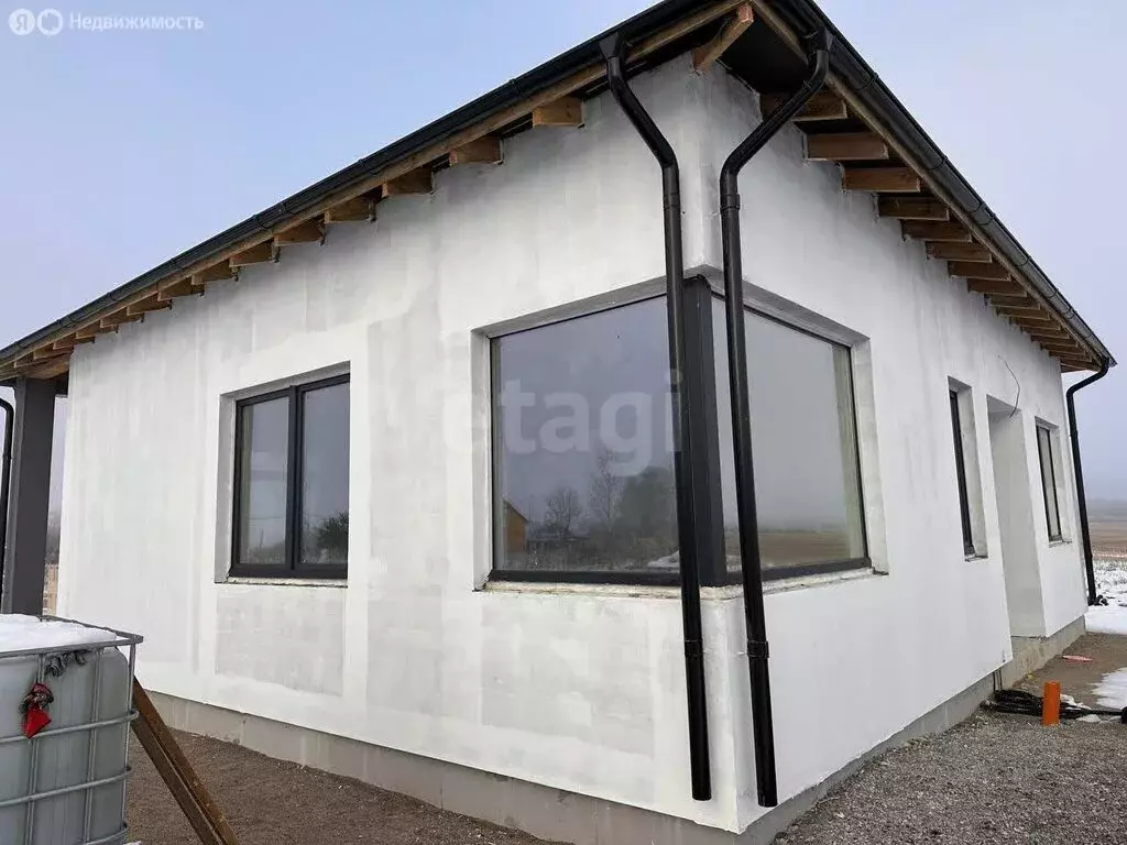 Дом в Калининградская область, Гурьевский муниципальный округ, посёлок ... - Фото 1