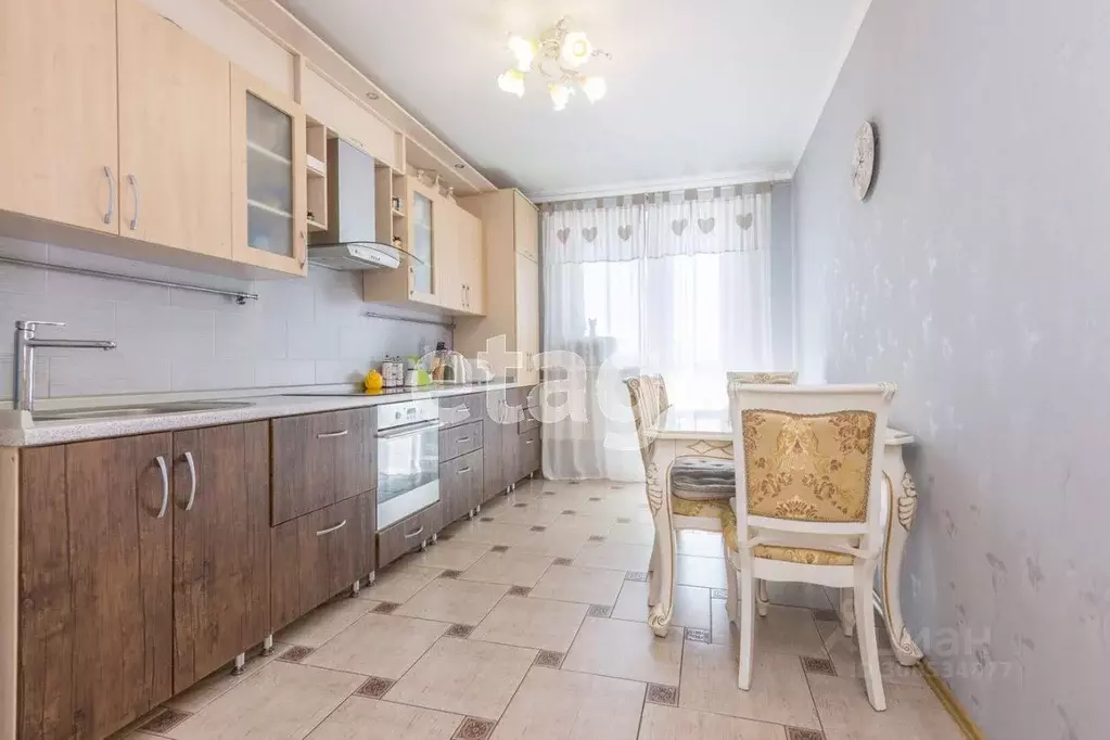 2-к кв. Брянская область, Брянск Авиационная ул., 34 (79.8 м) - Фото 1