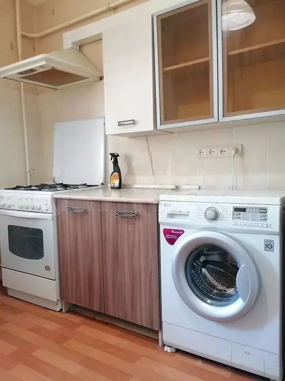 2-к. квартира, 50 м, 2/9 эт. - Фото 0