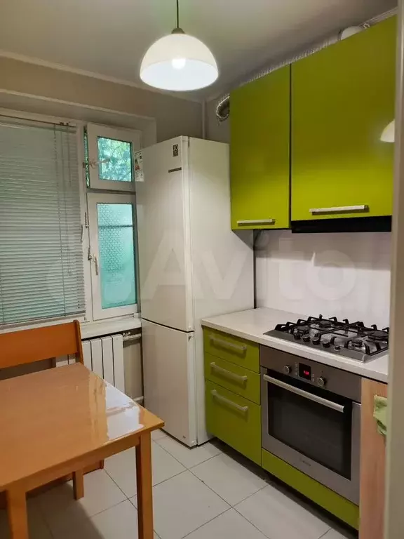 1-к. квартира, 33 м, 1/9 эт. - Фото 0