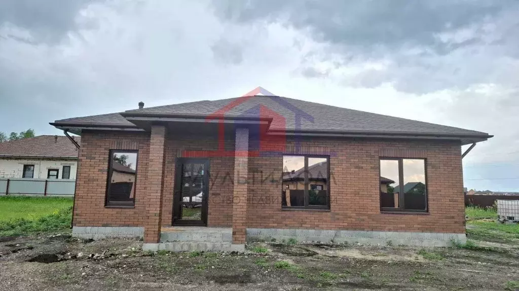 Коттедж в Белгородская область, Старооскольский городской округ, с. ... - Фото 0