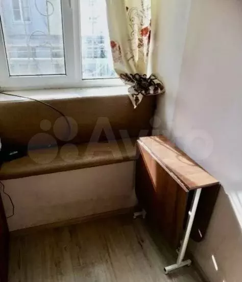 Комната 12 м в 4-к., 2/2 эт. - Фото 0