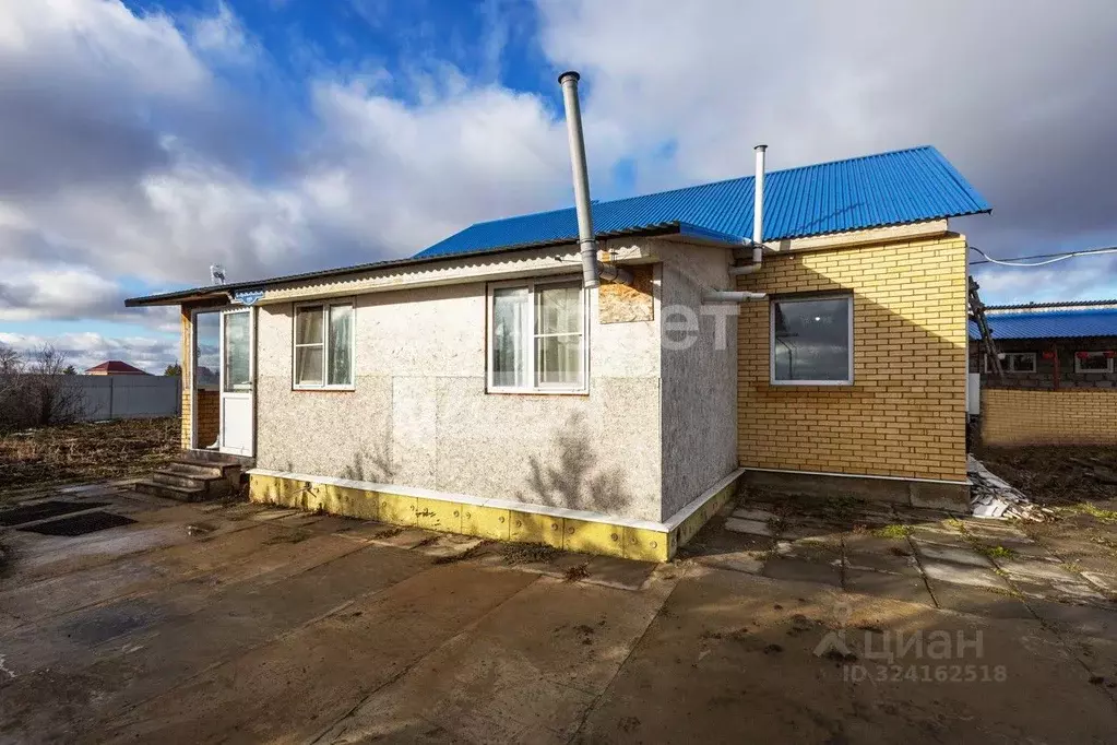 Дом в Омская область, Любинский район, с. Любино-Малороссы ... - Фото 2