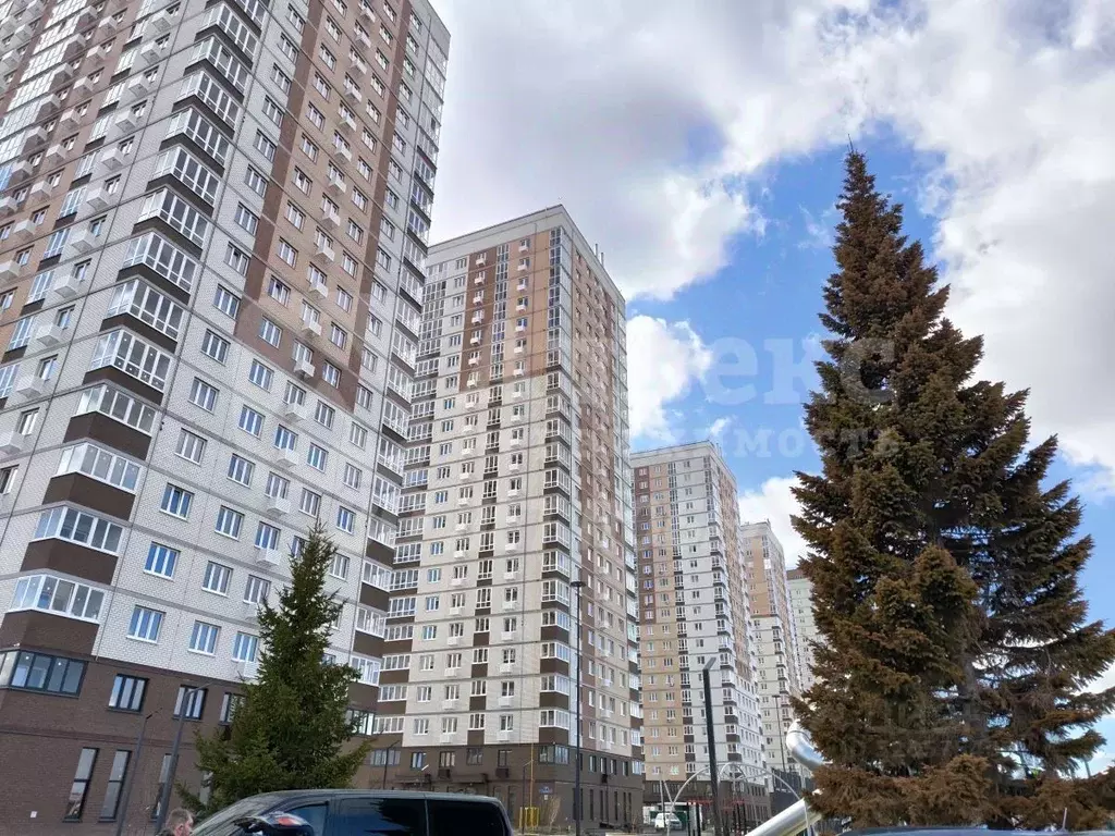 Студия Тюменская область, Тюмень Дамбовская ул., 29к2 (33.8 м) - Фото 1