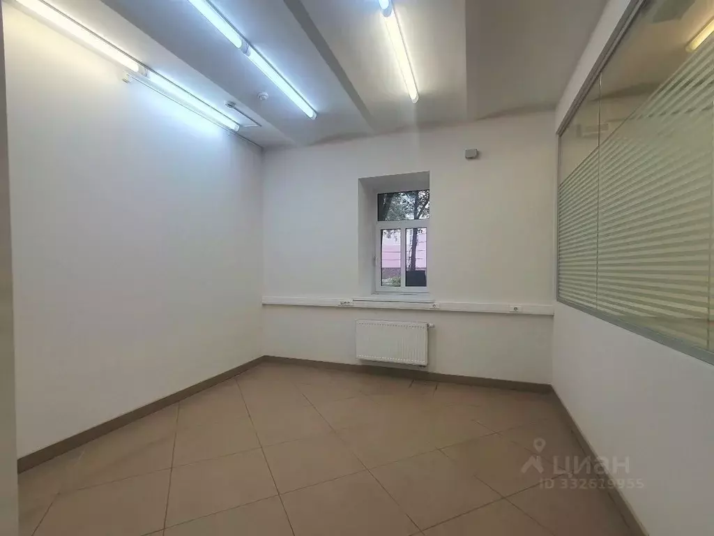 Офис в Москва Новая Басманная ул., 9С4 (237 м) - Фото 1