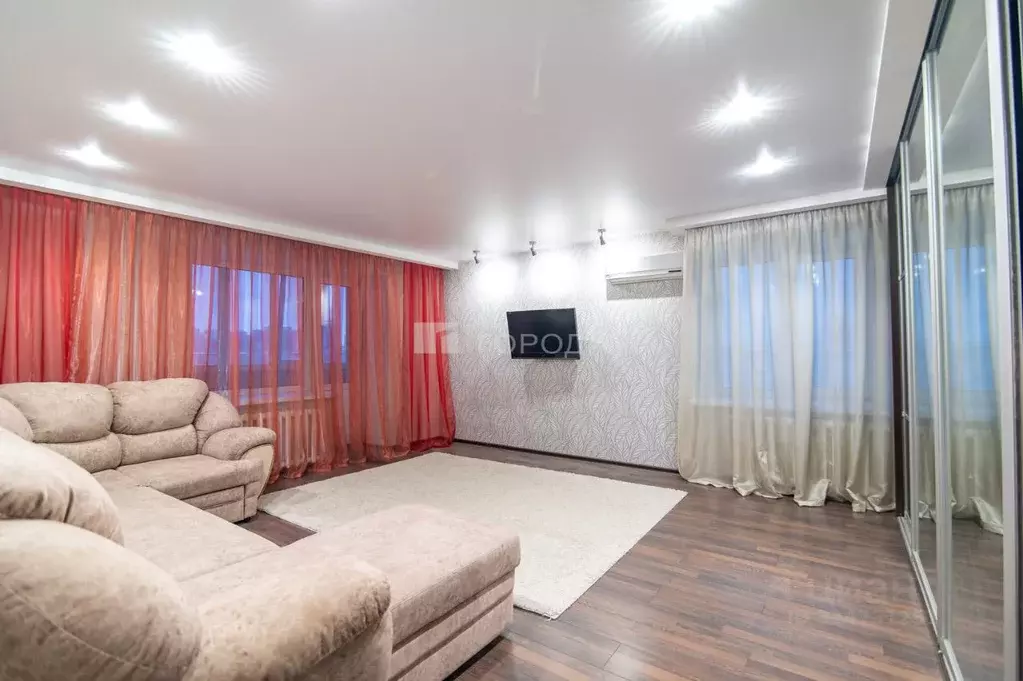 1-к кв. Алтайский край, Барнаул Красноармейский просп., 69б (43.0 м) - Фото 1